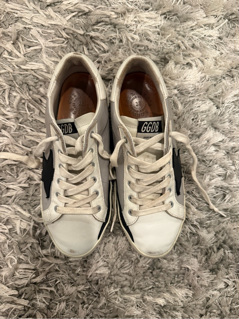 Golden Goose White Gray Sneakers with Black Star - Picture 2 of 8